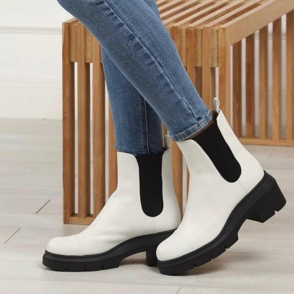 Stuart Weitzman Norah Platform White Leather Chelsea Ankle Boots EU 37.5 / US 7 - Picture 2 of 10